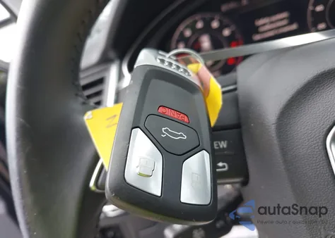 2018 Audi Q5 2.0T Premium/2.0T Tech Premium z USA, uszkodzony, nr VIN WA1CNAFYXJ2196143